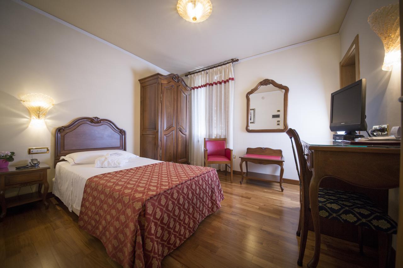 Hotel Spessotto Portogruaro Eksteriør bilde